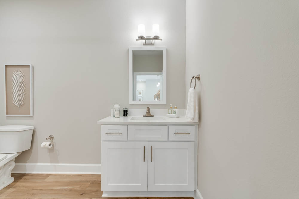 Bedrooms bathrooms 1000px (1 of 2)